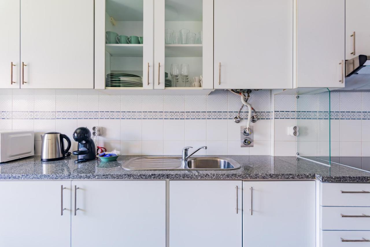 Mira-Ria - Apartamento Em Bairro Calmo E Central อาเวโร ภายนอก รูปภาพ